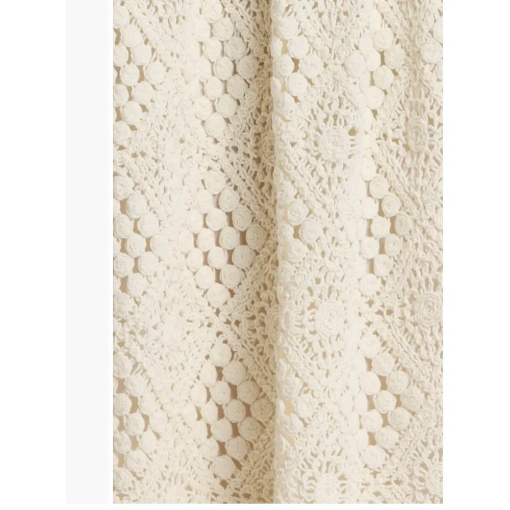 NEW Evangelina Crochet Maxi Dress
Saylor - Picture 10 of 12